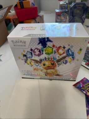 Prismatic Eevee Elite Trainer Box - White with Multicolor Gems